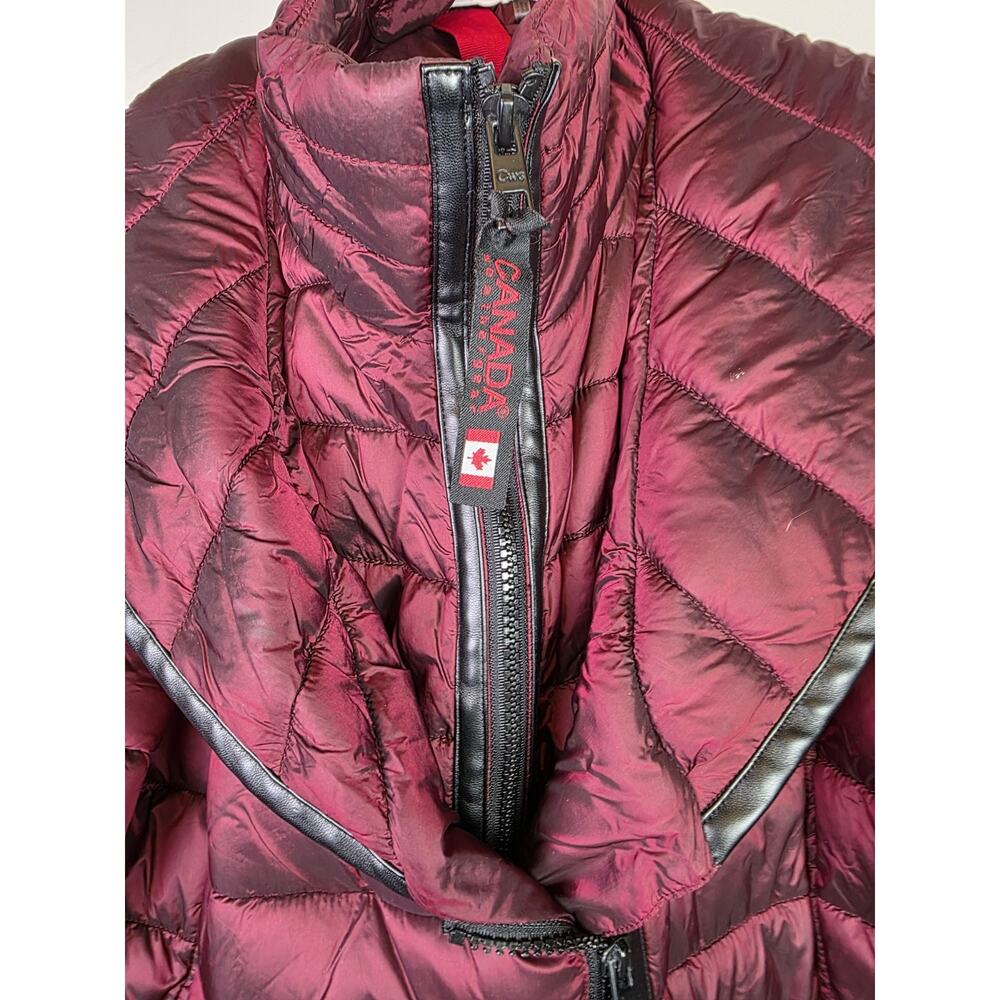 Canada Goose Women’s Down Hooded Puffer Jacket Quilted Parka Warm Luxury - Picture 2 of 9